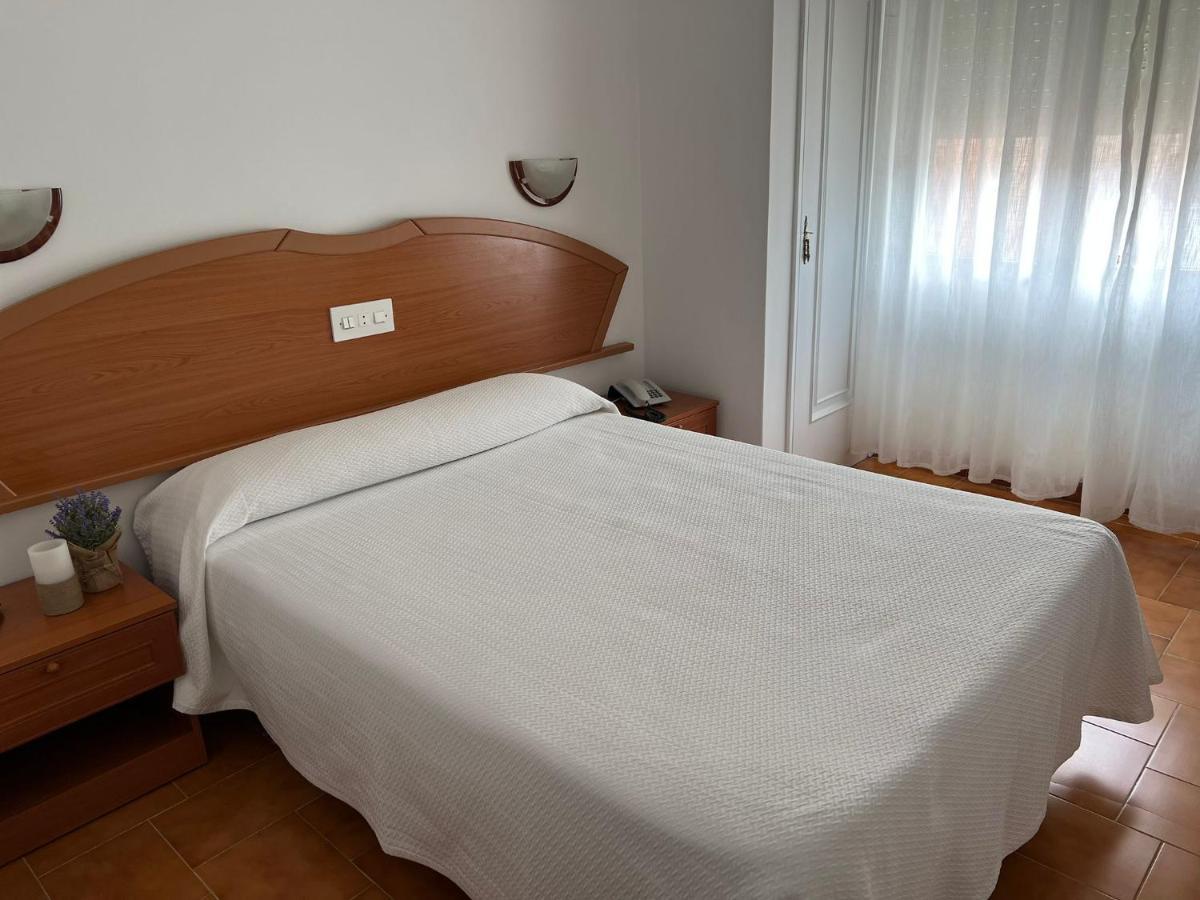 או גרובה Hotel Argibay מראה חיצוני תמונה